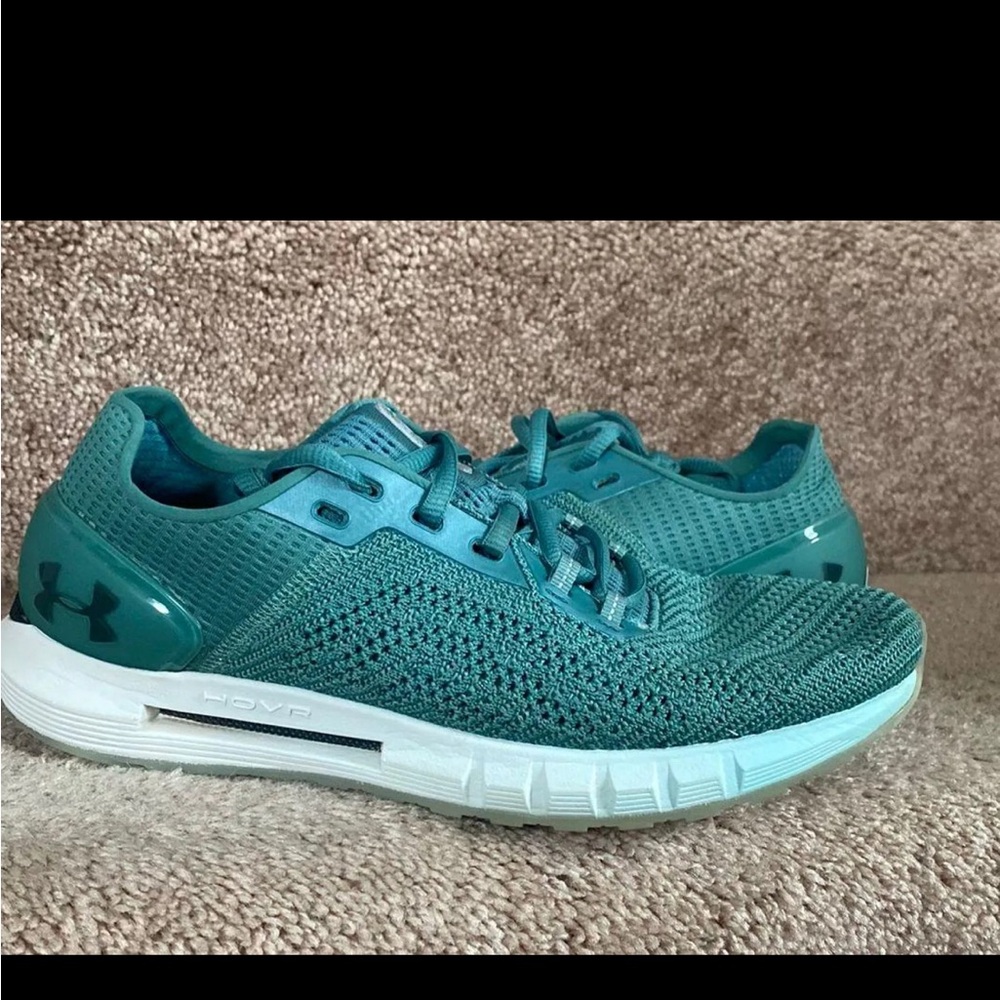 Men’s Under Armour Teal HOVR Shoes Size 8, Women’s 9